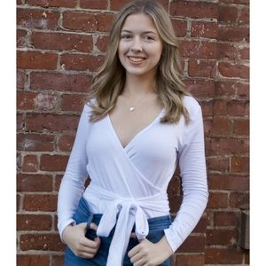 Tied up Long Sleeve
